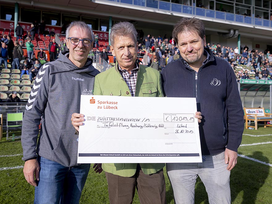 VfB Lübeck mit Herz für das Tafelwesen